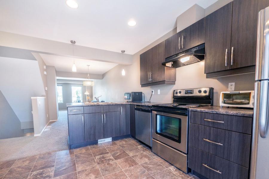 407-15 Bridgeland Dr S